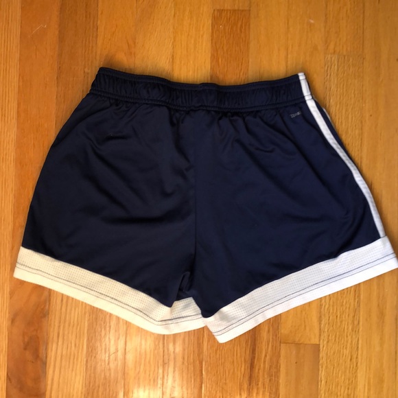 Adidas Women’s Climalite Shorts - Picture 2 of 2